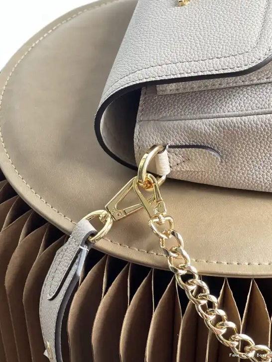 Repladies LOUIS VUITTON LOCKME TENDER 0623